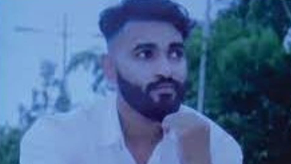 Indore: Student studying MA committed suicide, was under stress due to lack of job