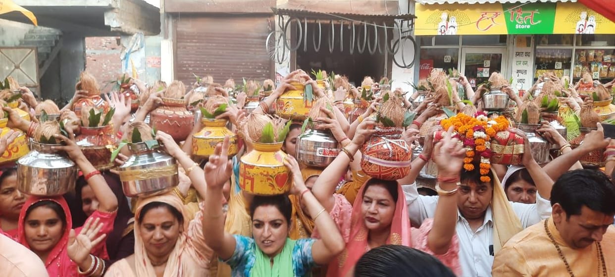 Liberation is possible while living by Bhagwat Katha