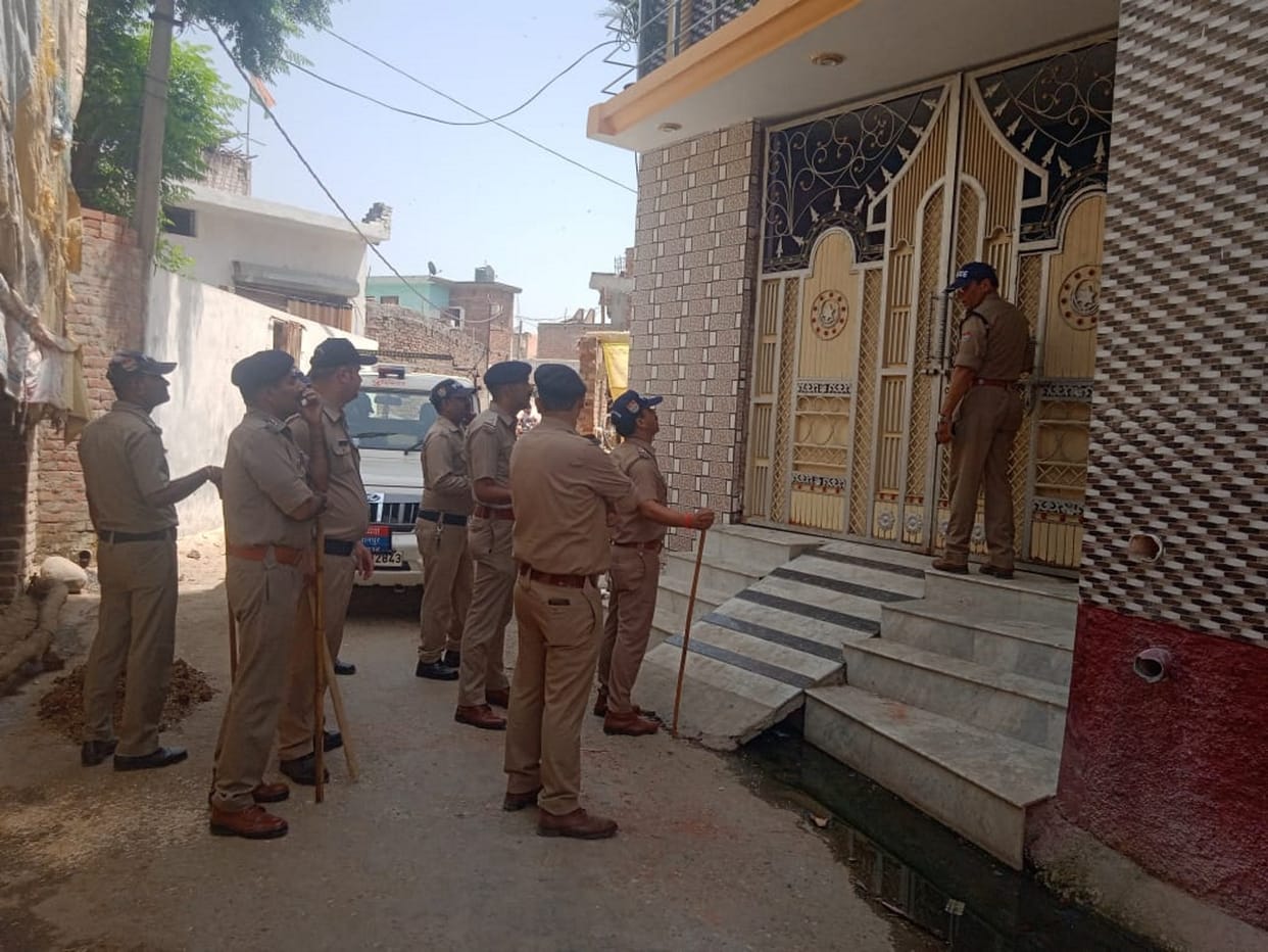 Schools will remain closed today due to controversy over Hanuman Janmotsav in Roorkee Dada Jalalpur