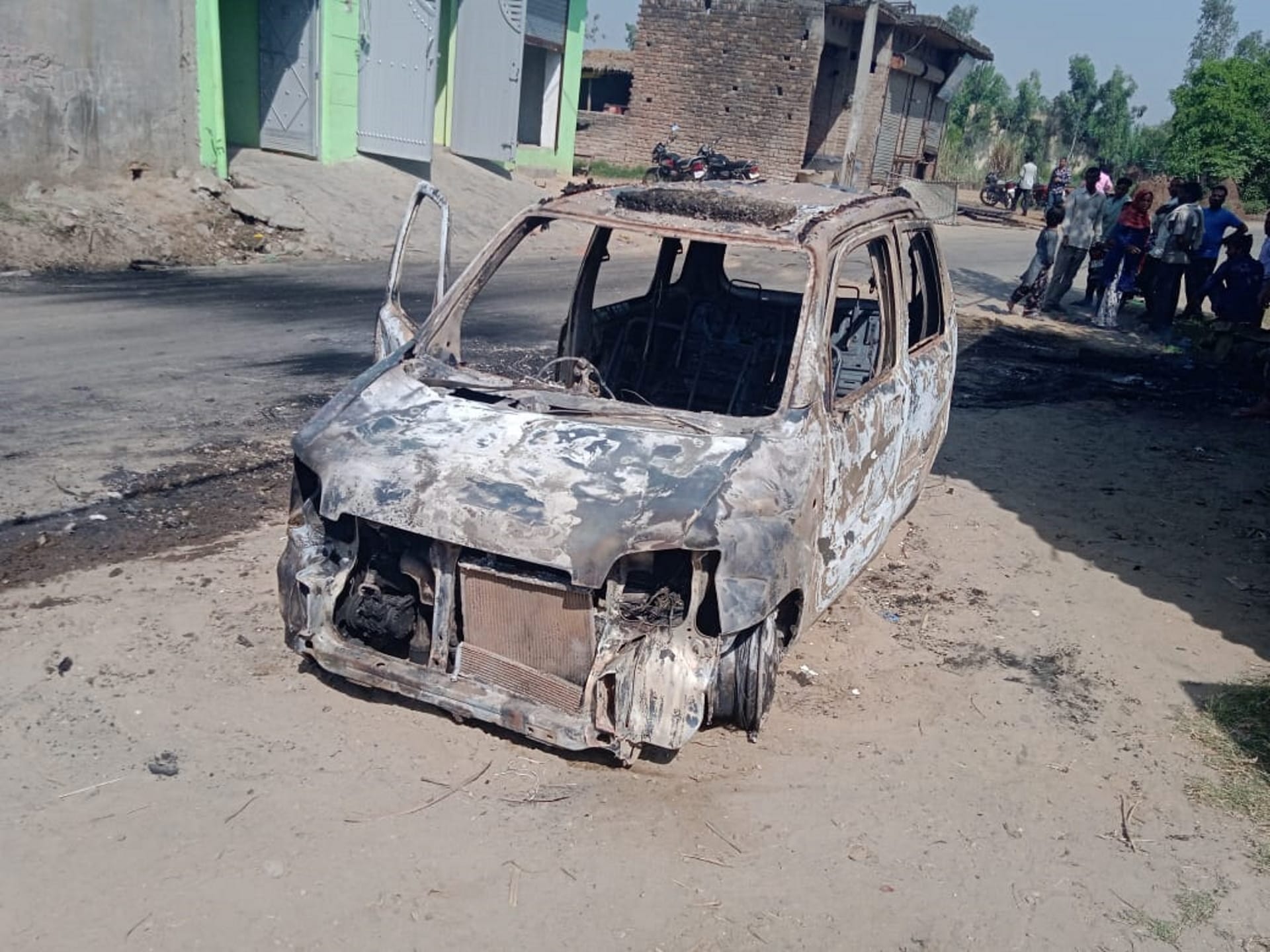 Hanuman Janmotsav Roorkee Ruckus Stone pelting on Shobha Yatra, Six people arrested, case filed against 40