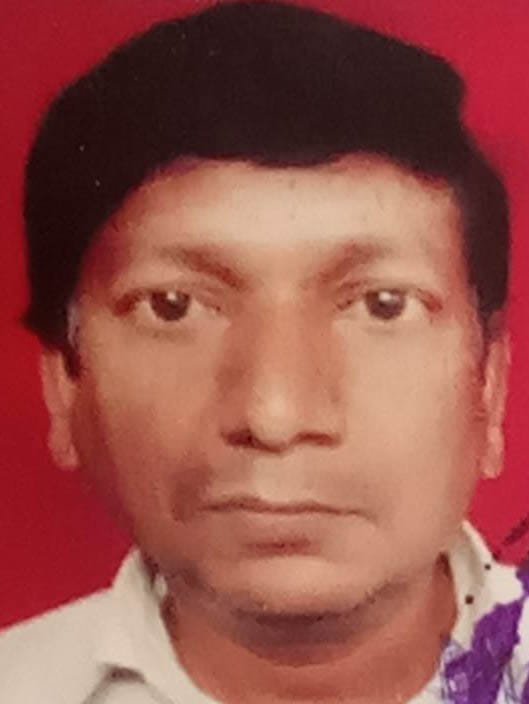 Cosmetics seller hanged himself