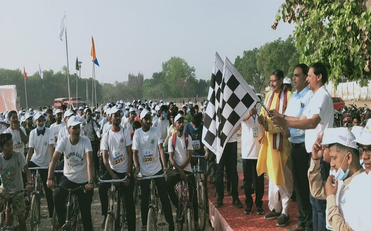 Cyclothan Cycle rally Run In varanasi today To Preserve Tradition Organized By GAIL Under Amrit Mahotsav