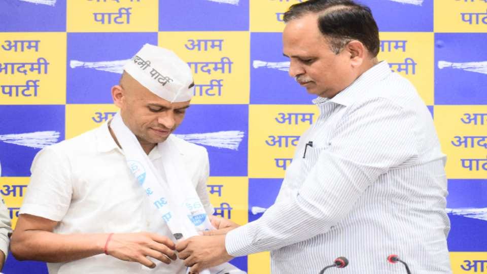 himachal Ultra marathon runner Sunil joins Aam Aadmi Party
