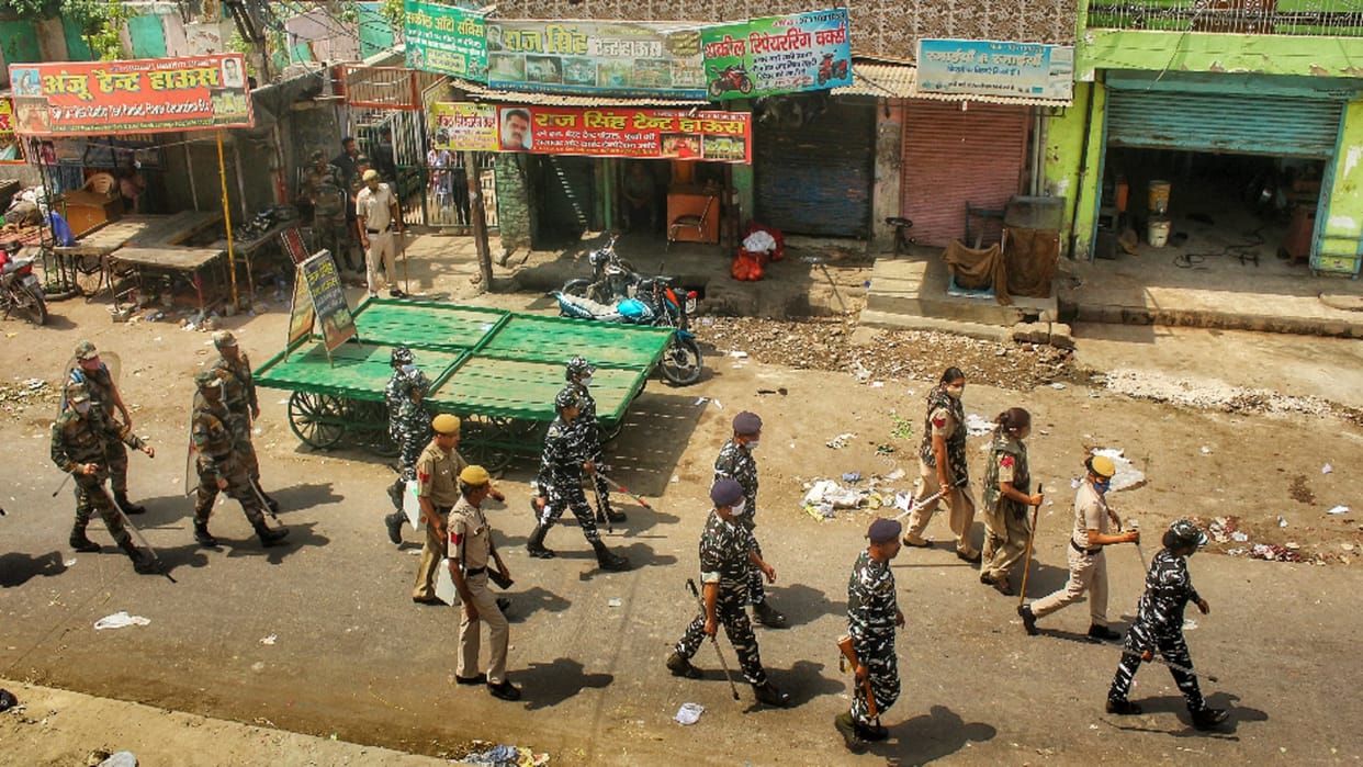 delhi police crime branch files chargesheet against jahangirpuri violence case