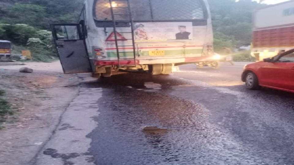 Diesel tank of moving HRTC bus going from Bilaspur to Haridwar went out, Major accident averted