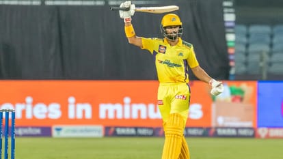 IPL 2022 GT vs CSK Analysis Rashid Khan overturned match in one over of Chris Jordan Shivam Dubey made huge mistake leaving David Miller catch