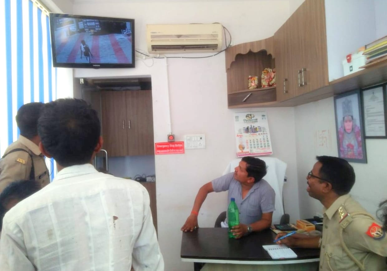Attempt to loot from petrol pump workers in Unnao, police engaged in investigation