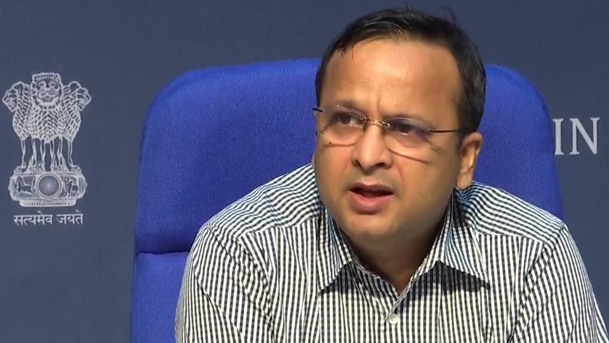 Union Health Ministry Joint Secretary Lav Agarwal writes a letter to Kerala Principal Secretary regarding intensive monitoring of Coronavirus