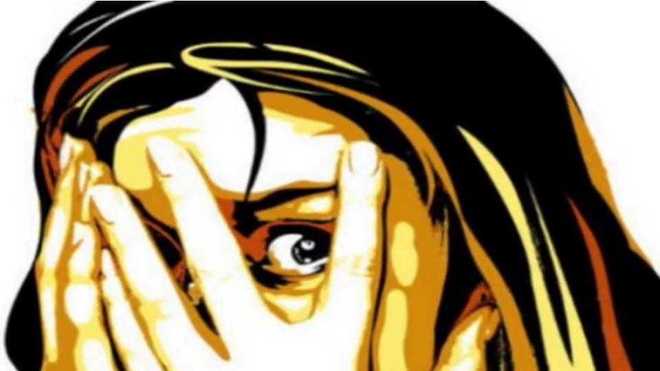 Girl student left school due to threatened by young man in mainpuri