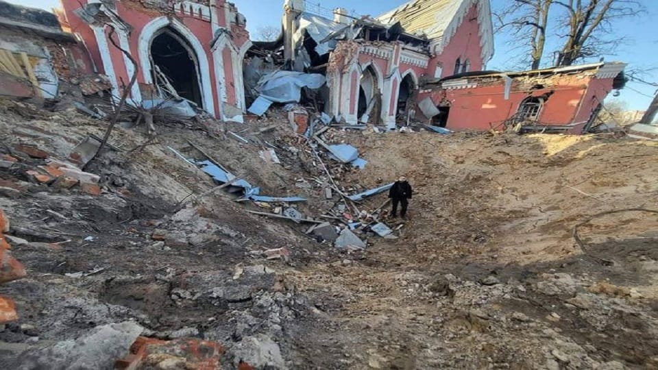 Russia Ukraine War: Russian army Attack on Mariupol steel plant and factory making explosive material
