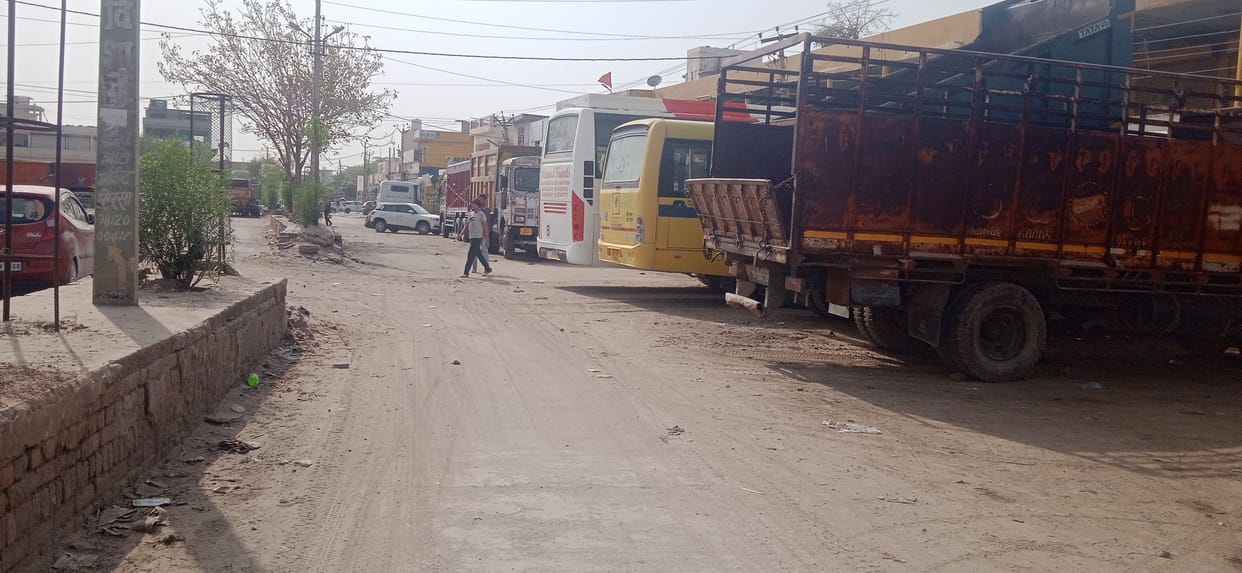 City council forgot by giving notice to remove encroachment in auto market