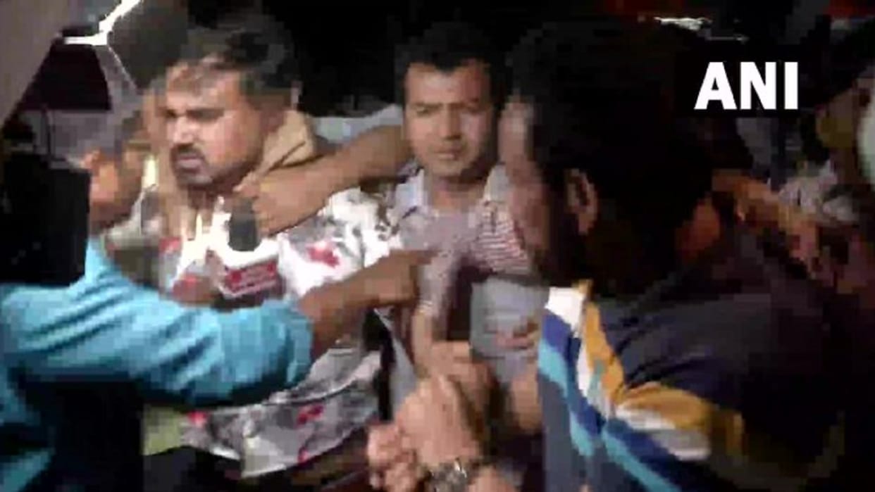Delhi Jahangirpuri Violence on third day FSL team reach spot for probe read all update
