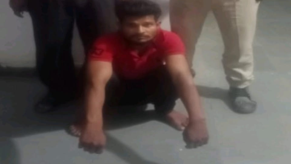 accused who took minor away from house arrested in jaipur
