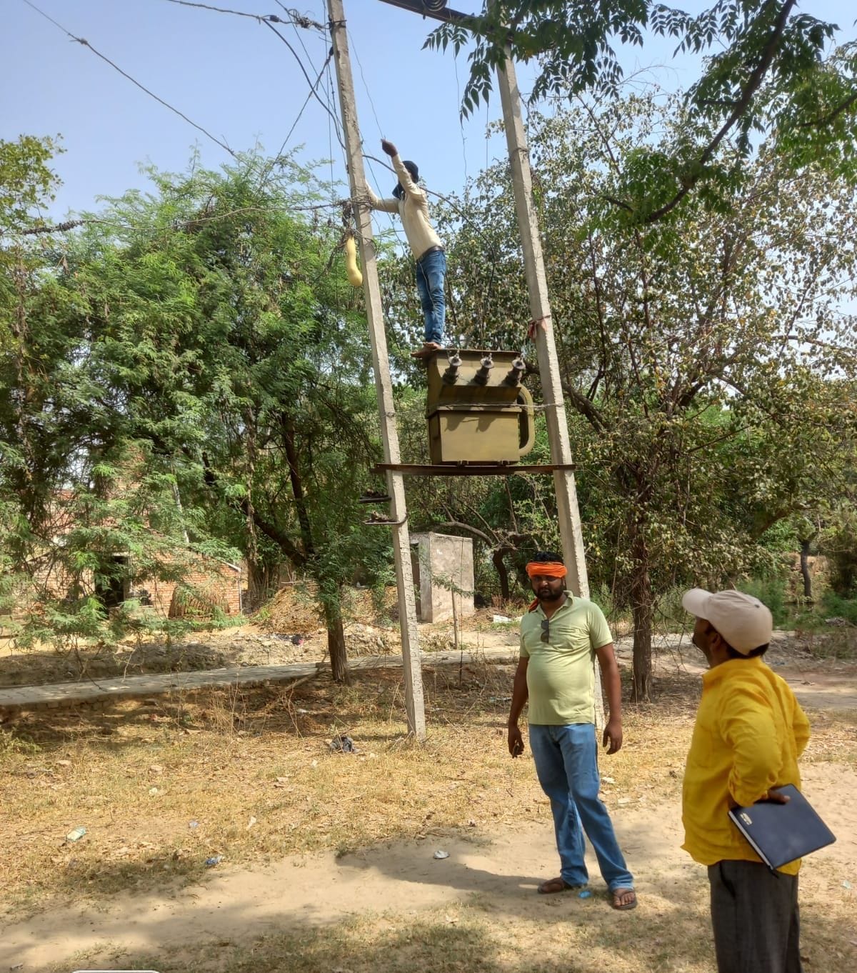If the bill is not deposited then the supply of five villages is stopped