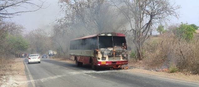 The fire in the roadways bus, the passengers escaped and saved their lives