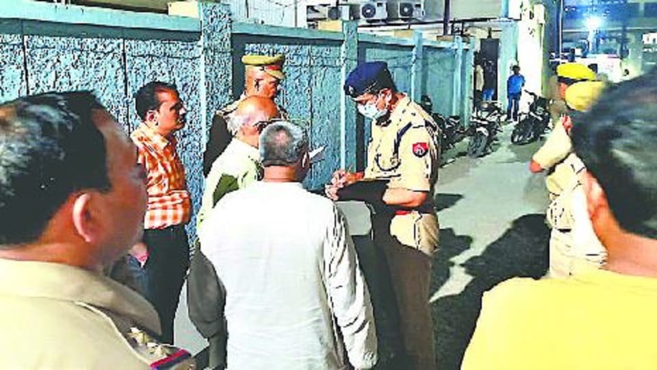 Miscreants robbed 1.10 lakh from chemical traders in firozabad