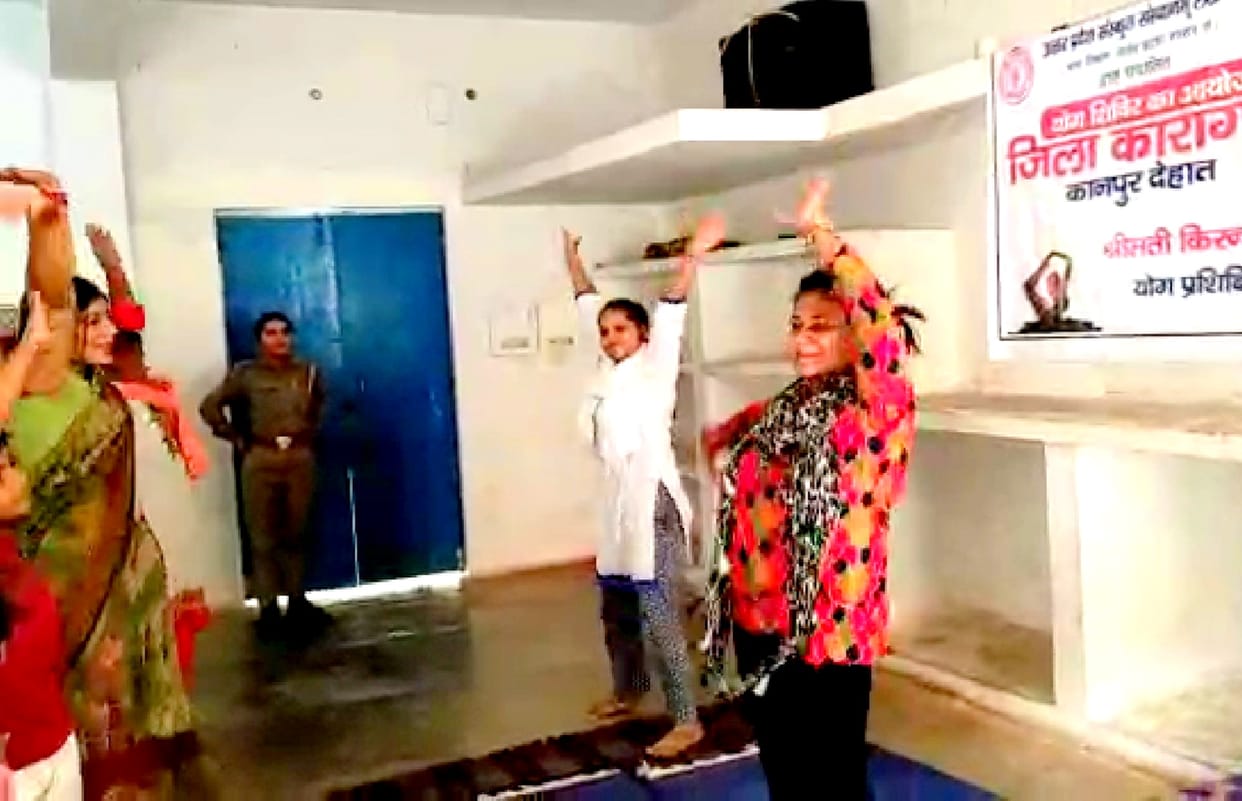 Bikru scandal accused Khushi Dubey's dance is going viral on social media