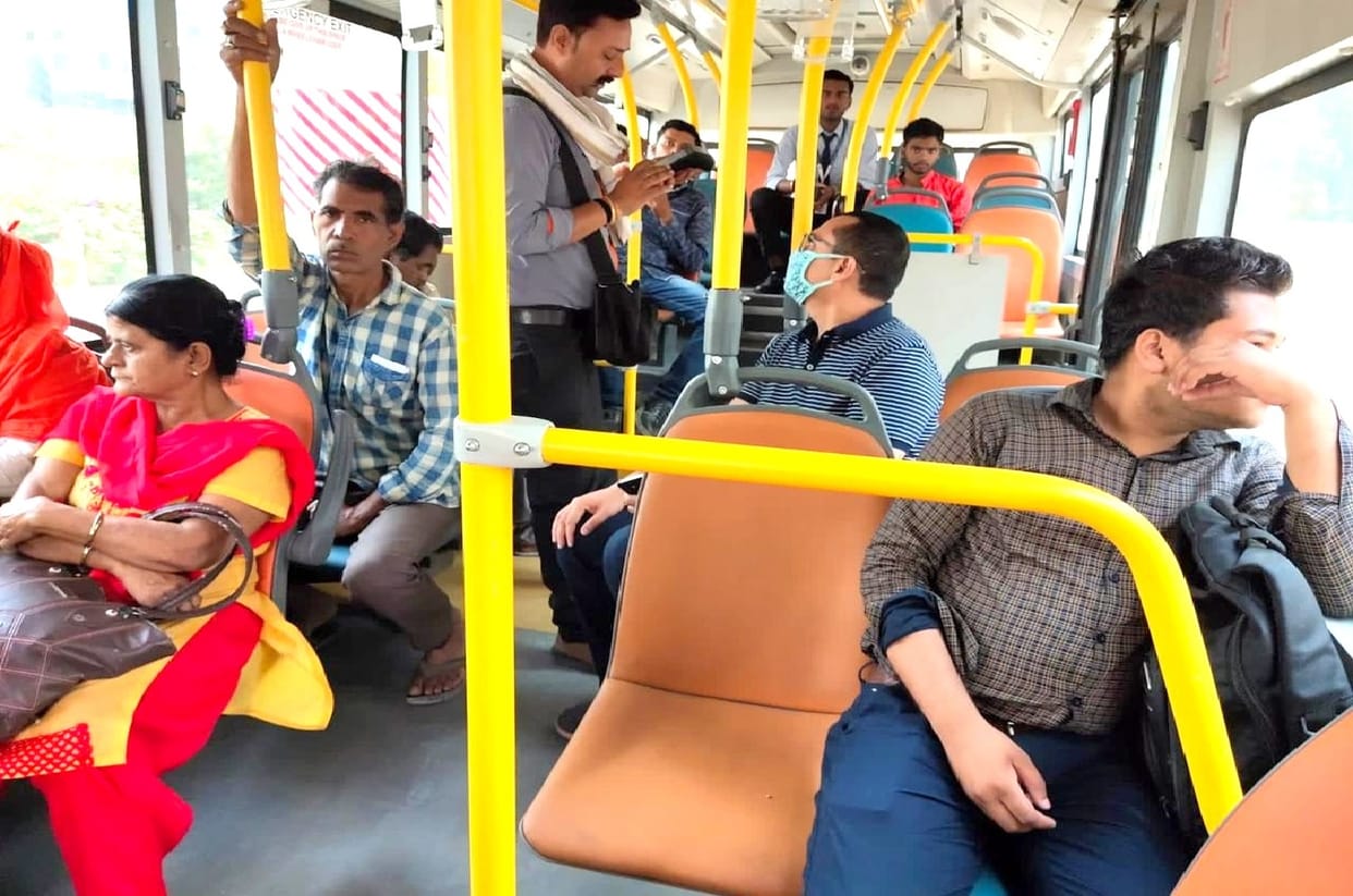 Ten more e-buses ran on old routes from today