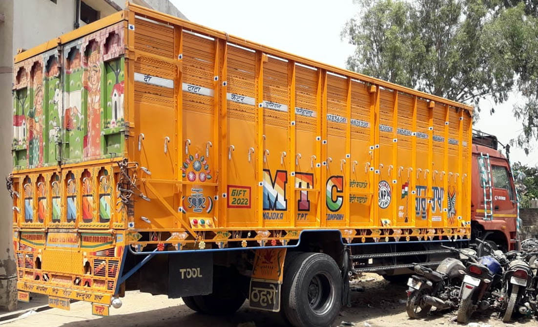 Police caught a truck laden with 60 animals