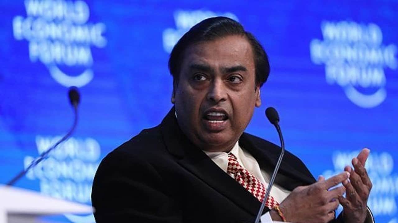 Mukesh Ambani Birthday Net Worth Family Know 10 Amazing Facts in Hindi