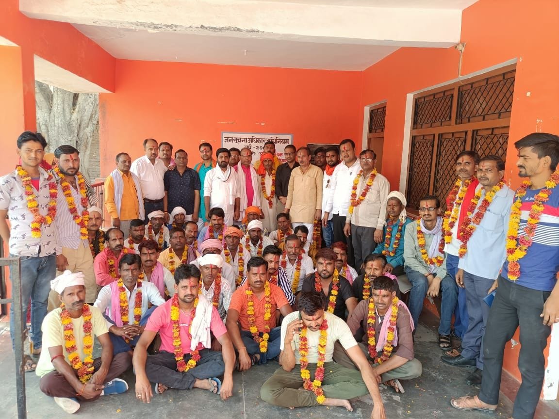 BJP workers respected the sweepers