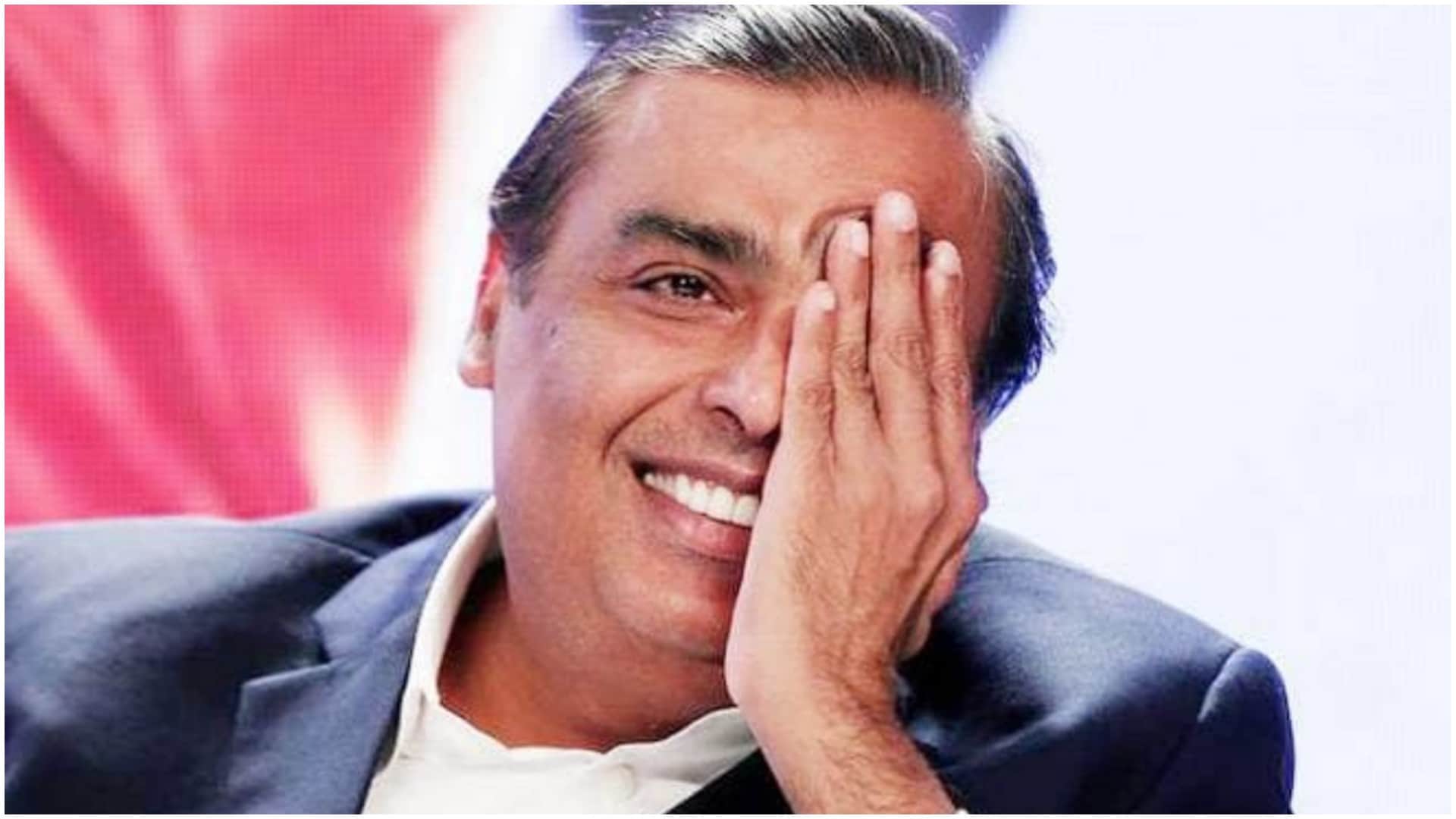 Know Richest Man Mukesh Ambani Birthday Net Worth Houses Cars Details in Hindi