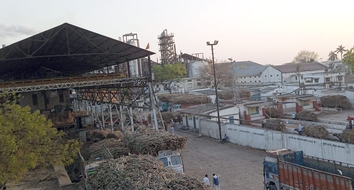 37 purchase centers of sugar mills closed