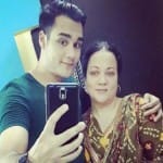 अपने बेटे रब्बिल के साथ मंदाकिनी