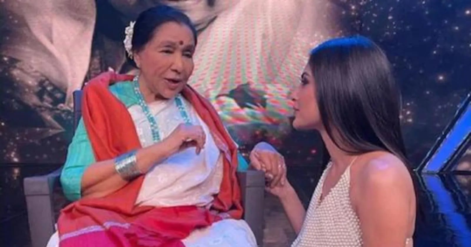 Asha bhosle gets emotional after remembering his sister lata mangeshkar in dance india dance little master