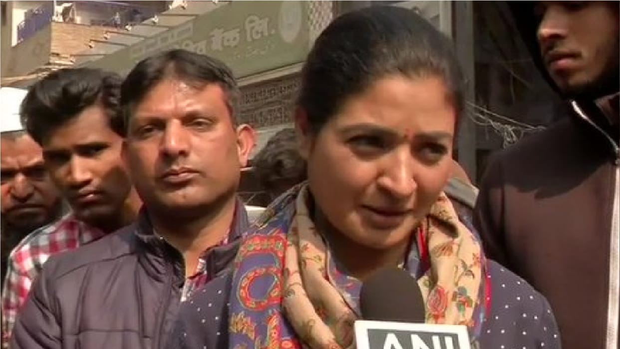 Punjab Police notice to Alka Lamba in allegedly made statements against AAP leader Arvind Kejriwal