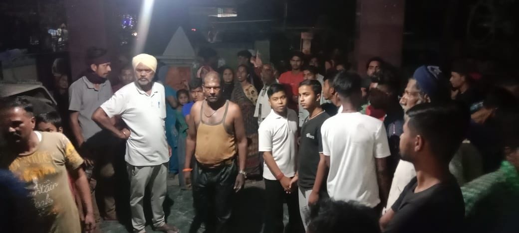 Uproar in the outpost demanding to stop illegal mining