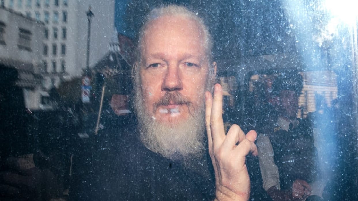 A UK judge ordered the extradition of Julian Assange to US where he will face a 175 year sentence for publishing says WikiLeaks news in Hindi