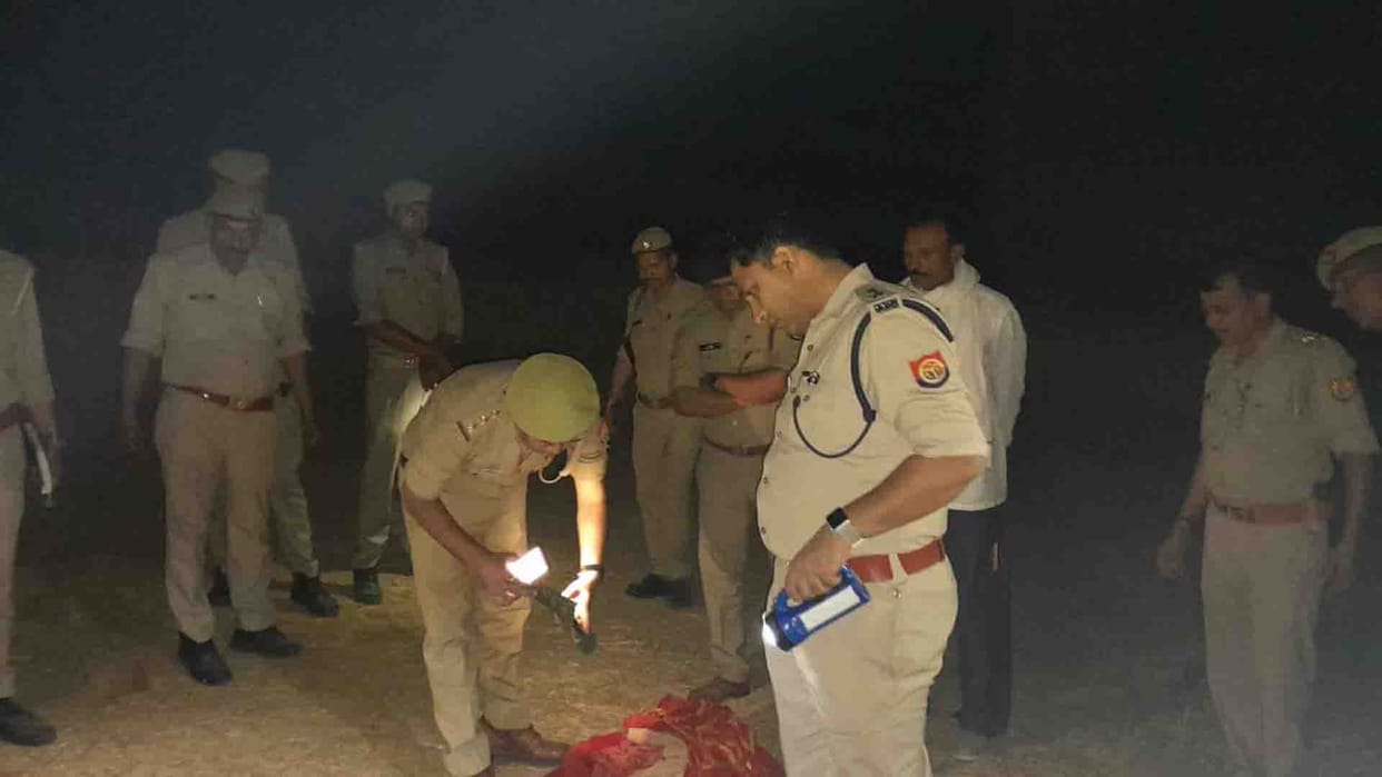 woman dead body found in jalaun up