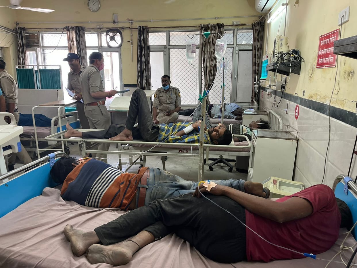 12 people injured and one child died in two accident in una district himachal