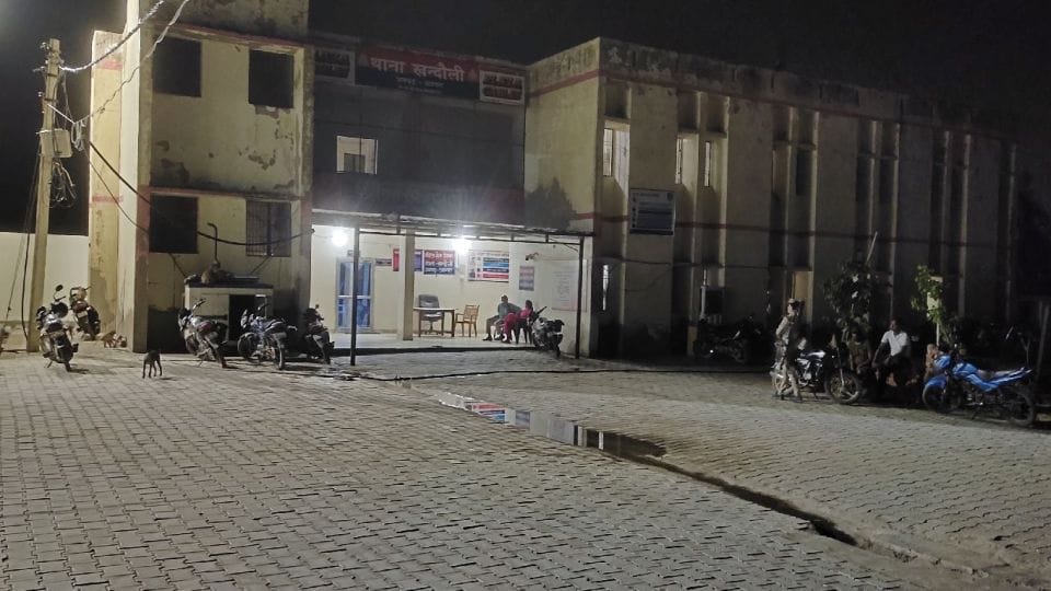 bulldozer JCB stolen from Agra police station at night