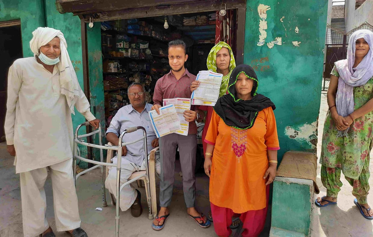 More than 250 consumers deposited the bill with the agency servants, now if it doubles then you will be blown away