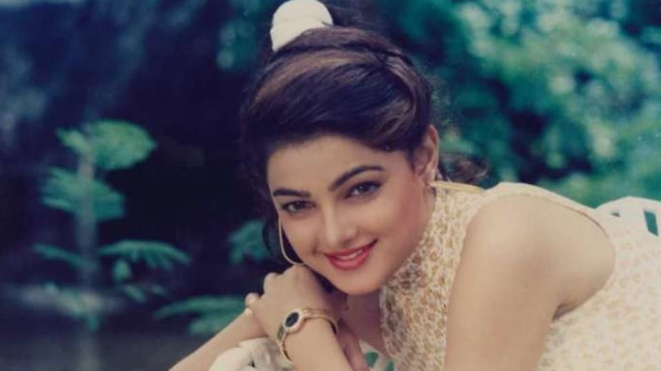 Happy Birthday Mamta Kulkarni Net Worth Career Family Last Movie Details News in Hindi