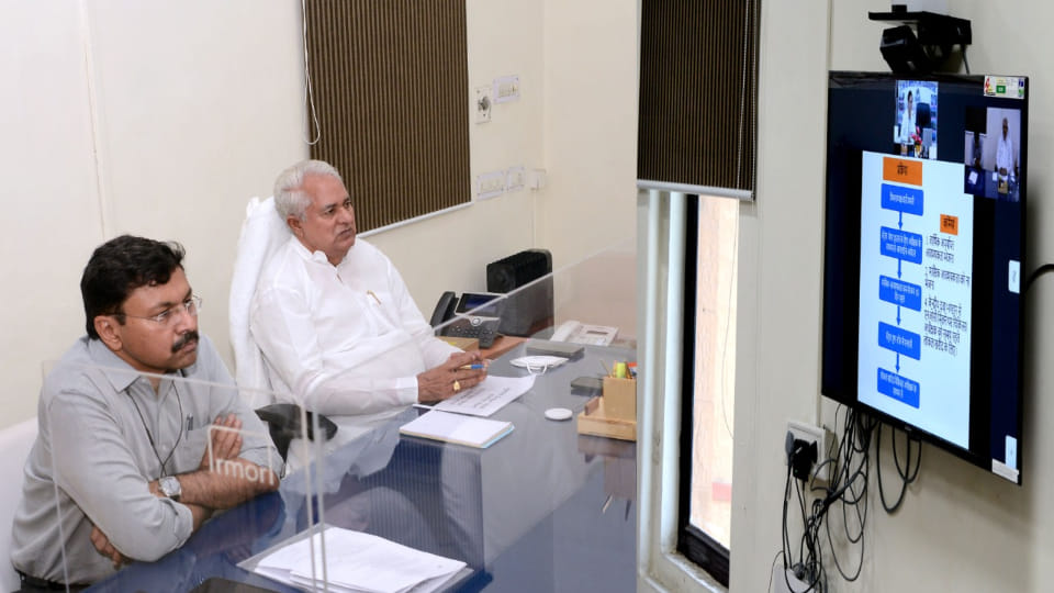 Free medicines to patients in all medical institutions and tests should also be free says Minister Parsadi Lal Meena