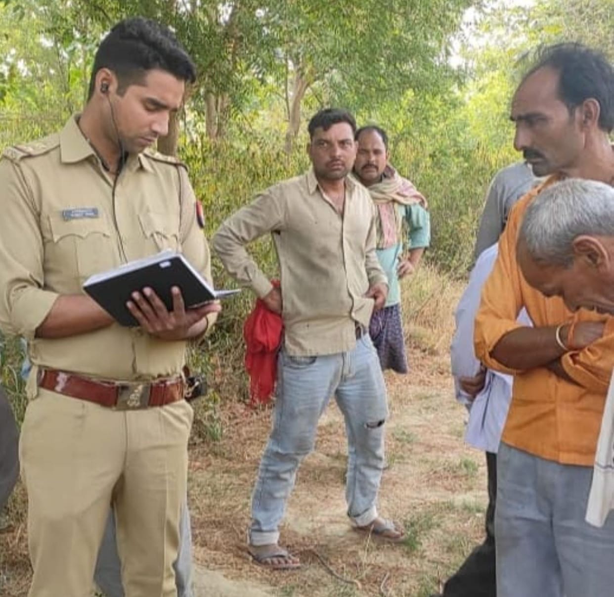 Kanpur Dehat : Farmer's body found hanging on a tree outside Narayan Purva village