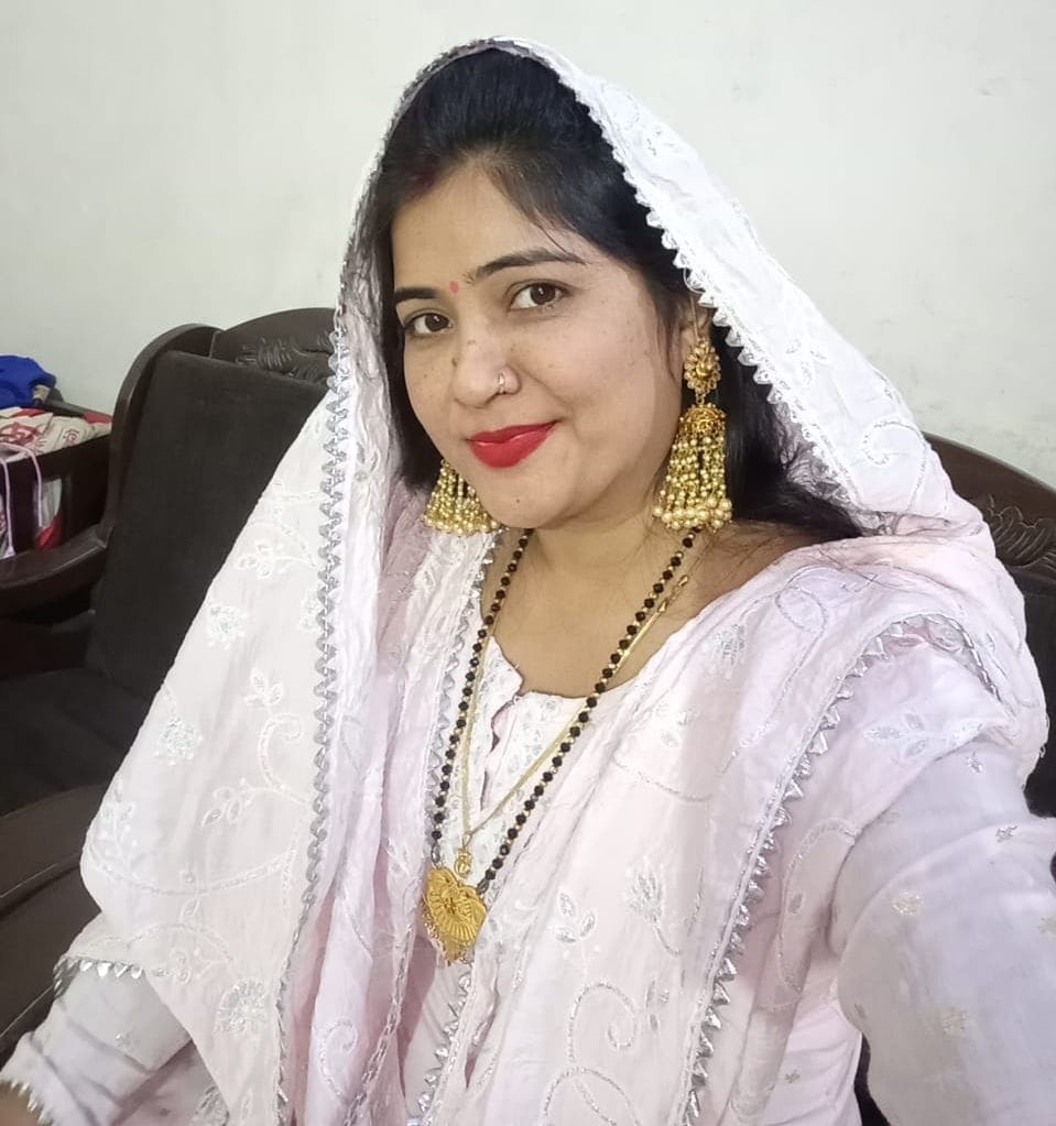 Delhi's property dealer kills wife with cobwebs