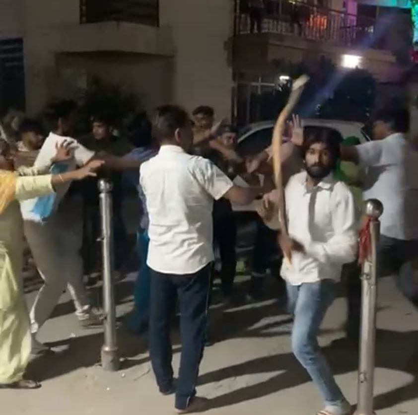 Case filed for attempt to murder for attacking youth in Parkar Residency