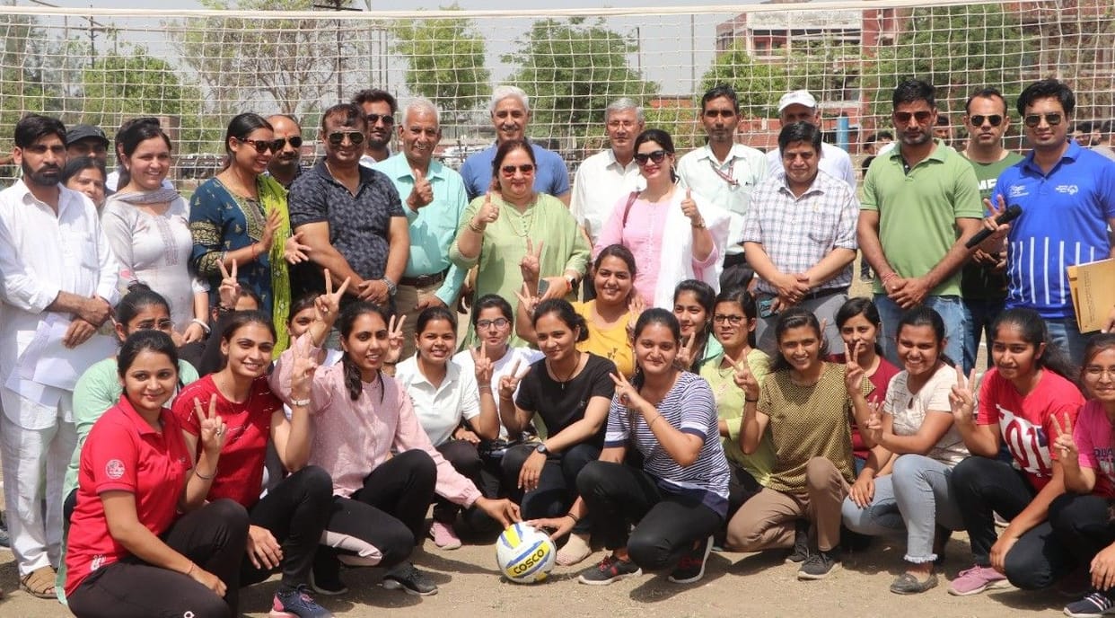 South Zone beat North Zone by eight wickets