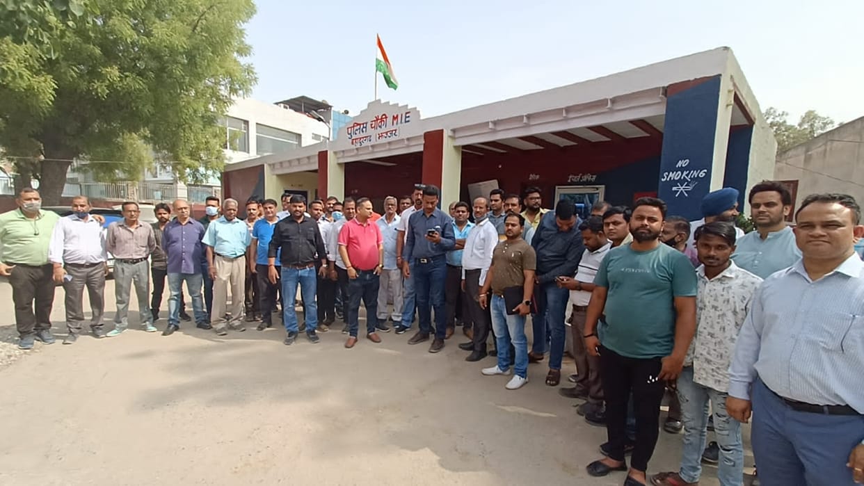 Case registered against two for taking hostage of CPCB officer in factory in Bahadurgarh of Haryana