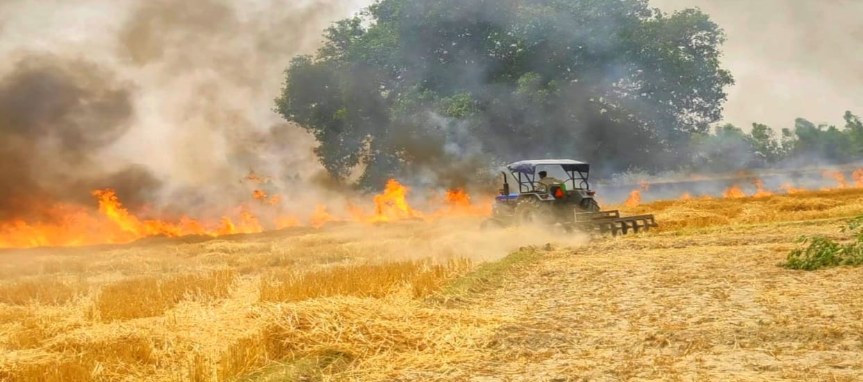 Electric wire broke, fire broke out in Narai