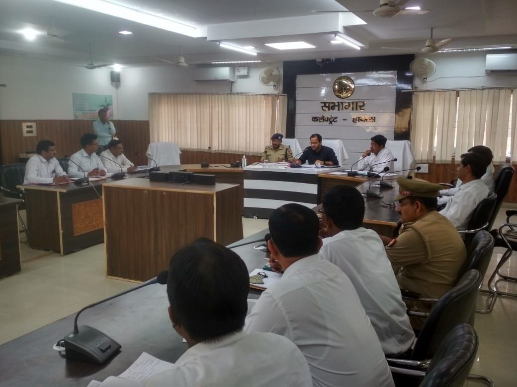 Hathras: Permission will have to be taken to install loudspeakers at new religious places