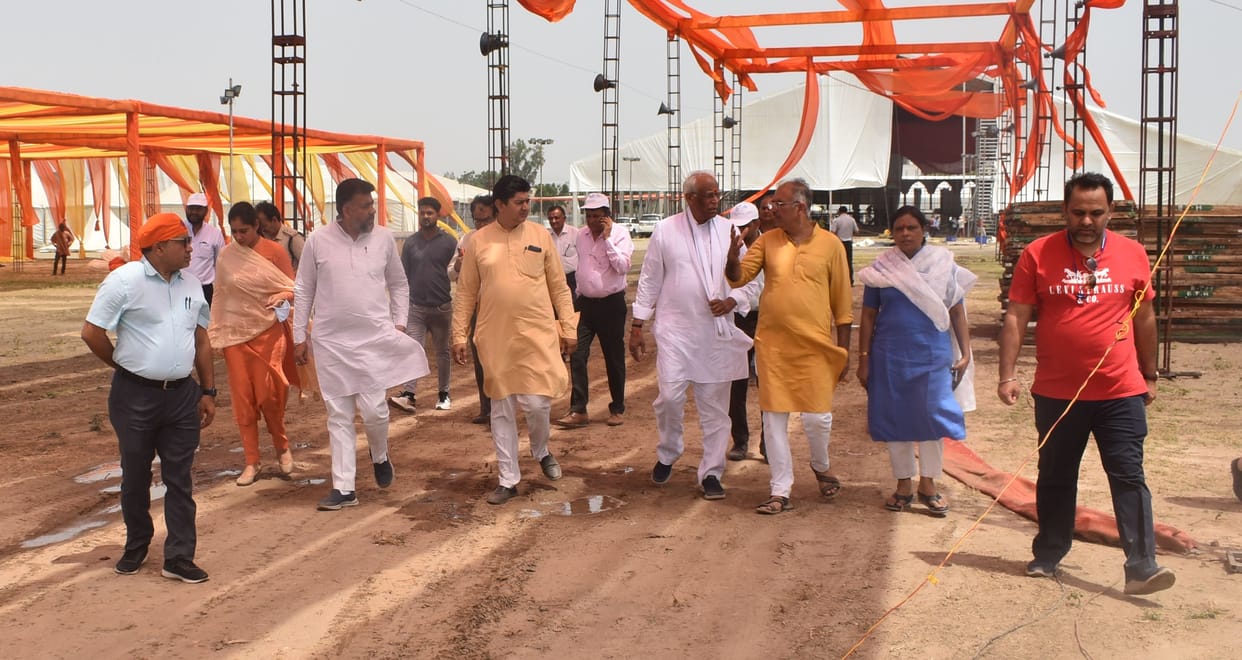 Water proof pandal will save devotees from sunlight and water