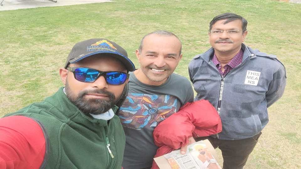 Paraglider pilot stranded in Bada Bhangal rescued safely and transported to Manali