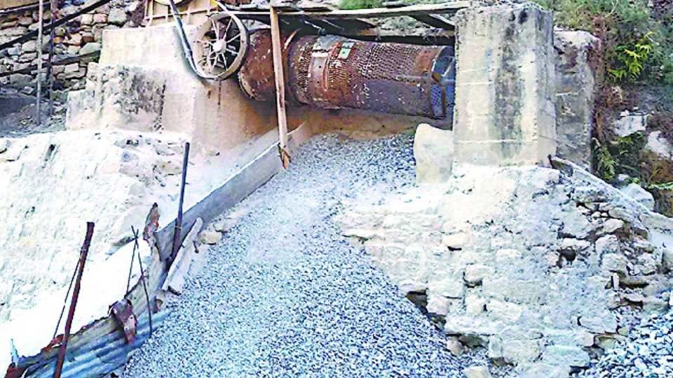 Six crushers sealed Near Nangal of Punjab
