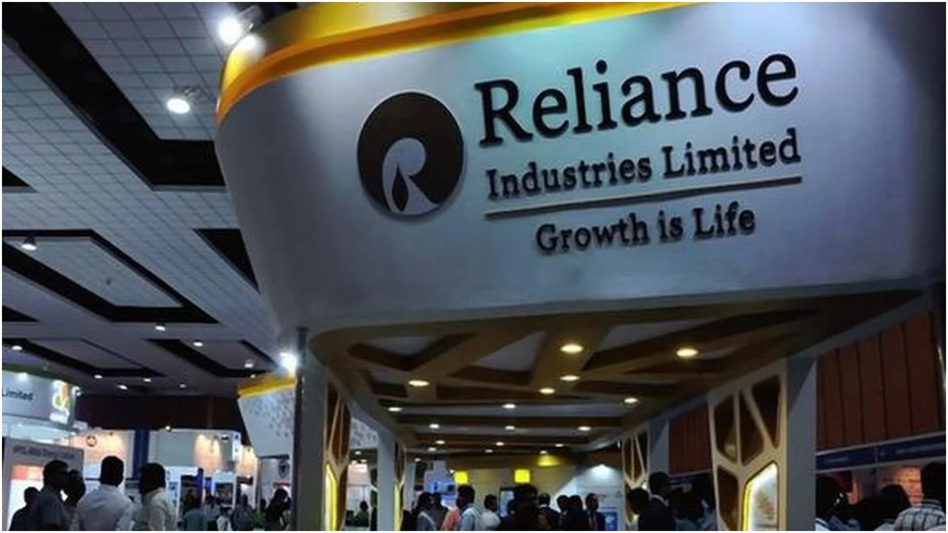 Ola Electric Reliance Rajesh Exports to make EV battery in India under Production Linked Incentive PLI scheme