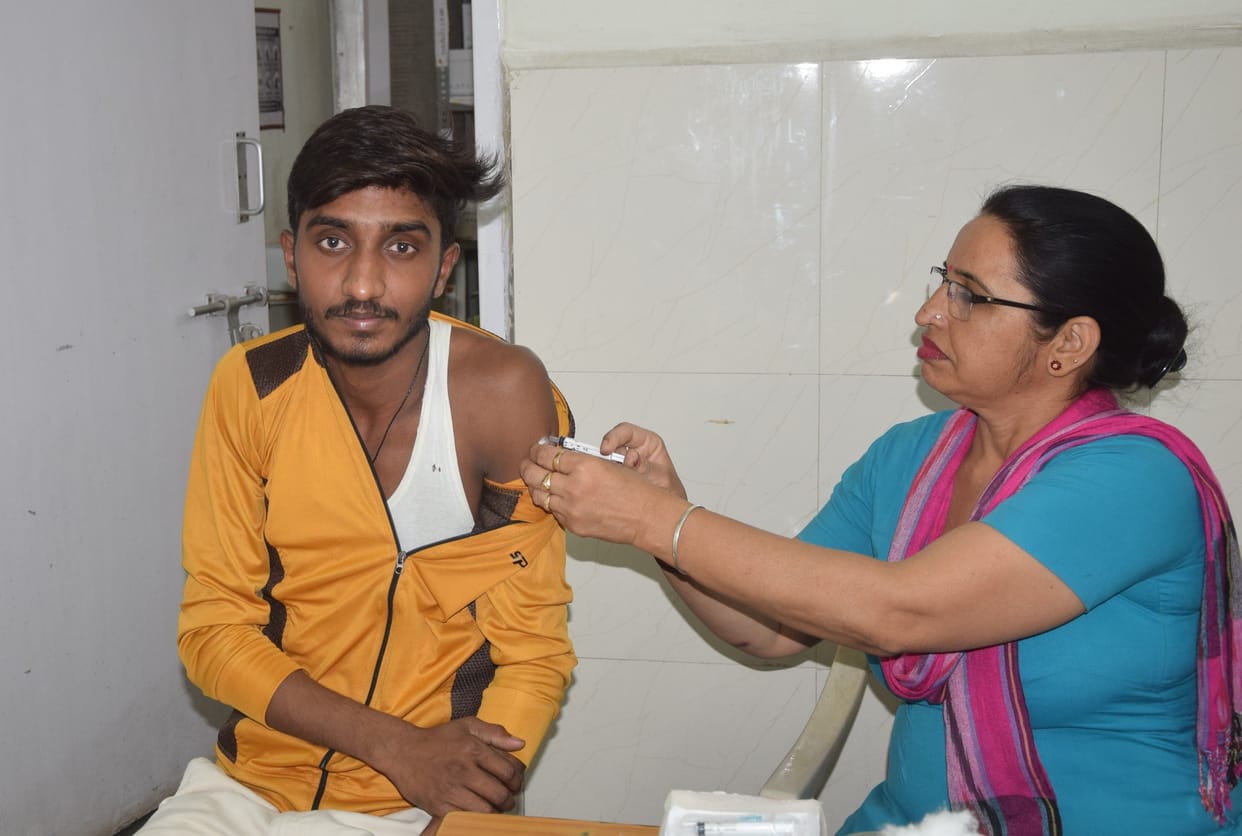 Five coronas found infected in 24 hours, one patient admitted to PGI